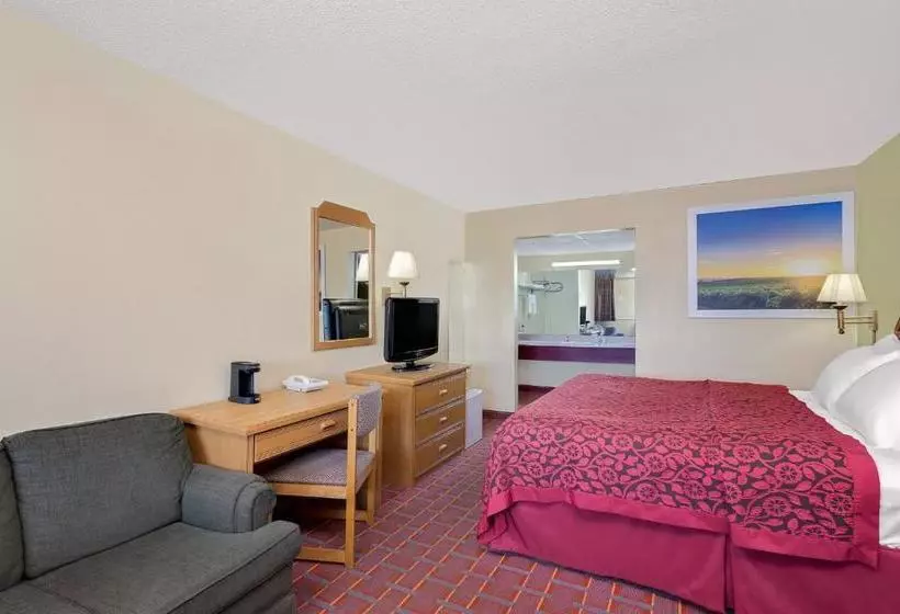 בית מלון כפרי Days Inn By Wyndham Williamsburg