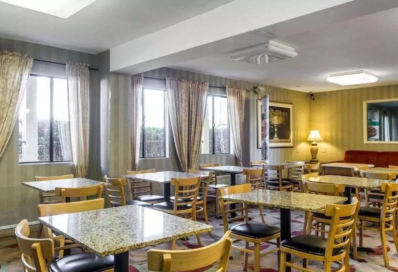 酒店 Quality Inn Oakland Airport