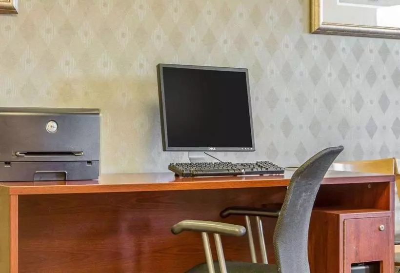 酒店 Quality Inn Oakland Airport