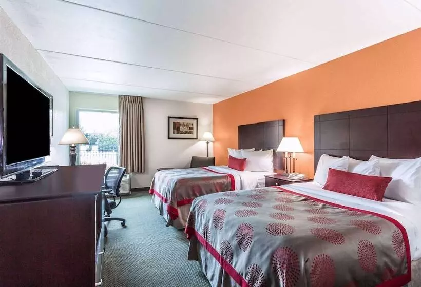 호텔 Ramada By Wyndham Luling