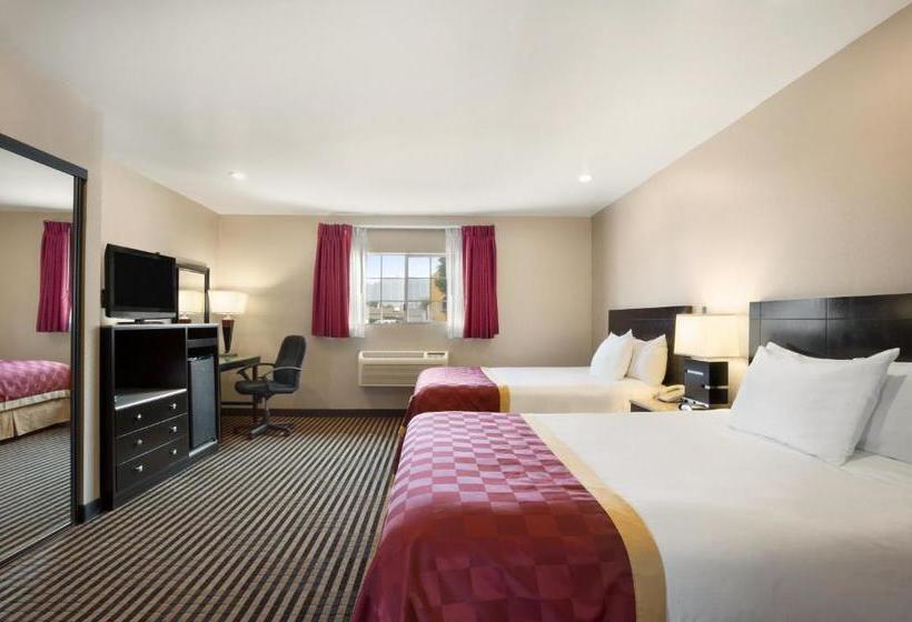 호텔 Ramada By Wyndham Marina Del Rey