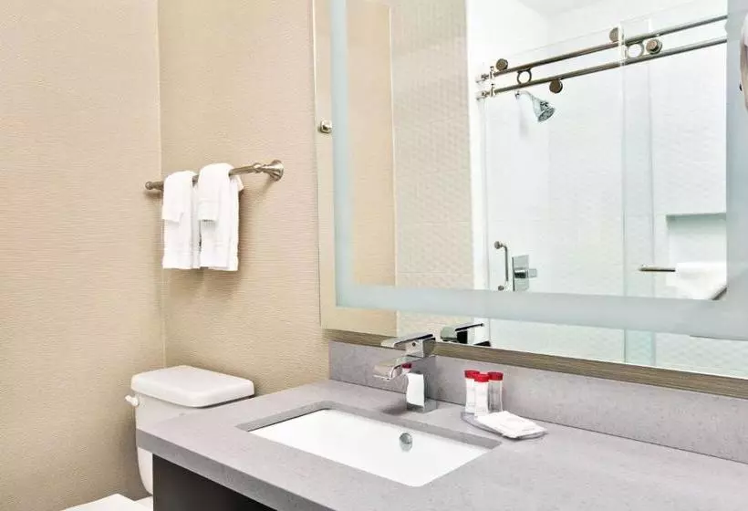 Szálloda Ramada By Wyndham Marina Del Rey