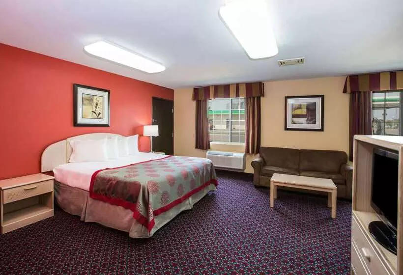 호텔 Ramada By Wyndham Sioux Falls