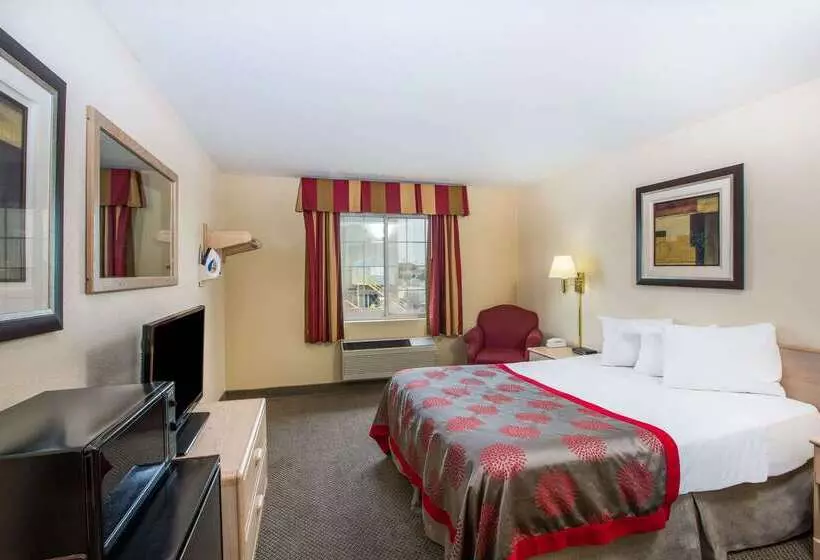 호텔 Ramada By Wyndham Sioux Falls