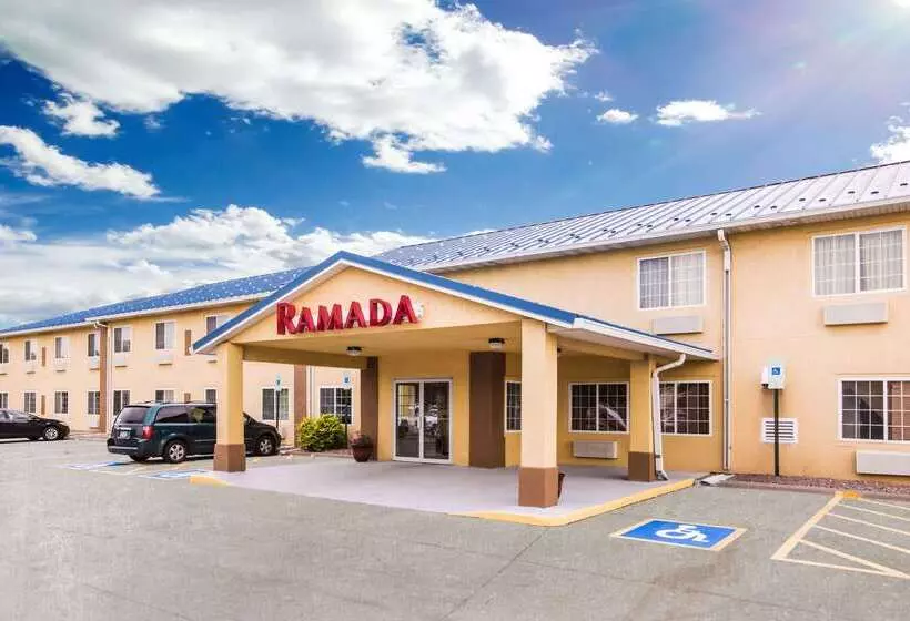호텔 Ramada By Wyndham Sioux Falls