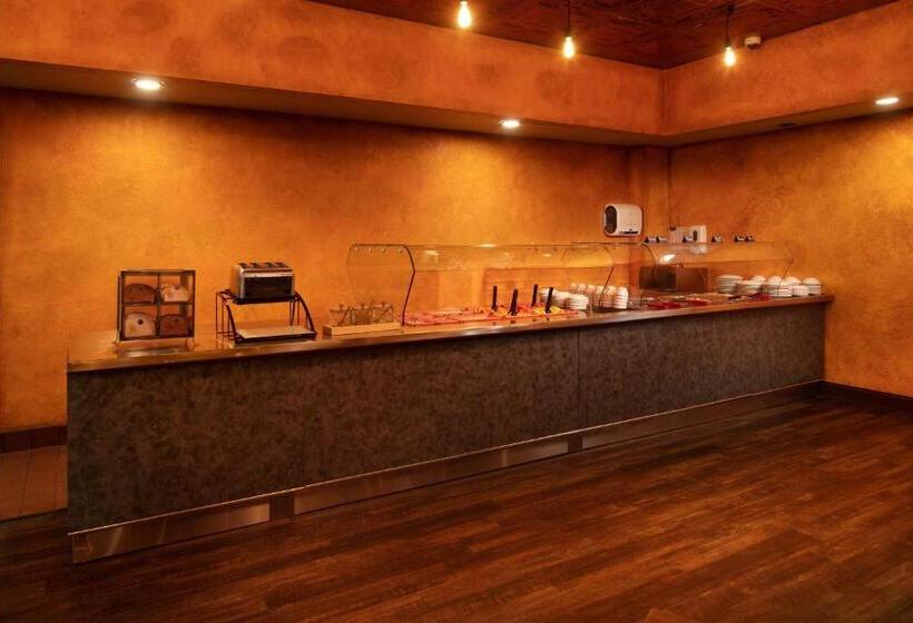 Red Lion Hotel Orlando Lake Buena Vista South Near Disney