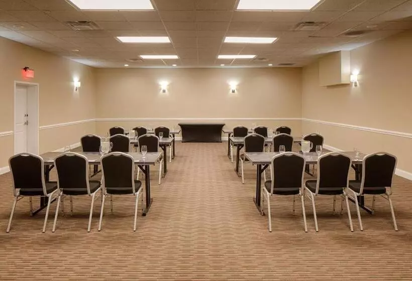 Red Lion Hotel Orlando Lake Buena Vista South Near Disney