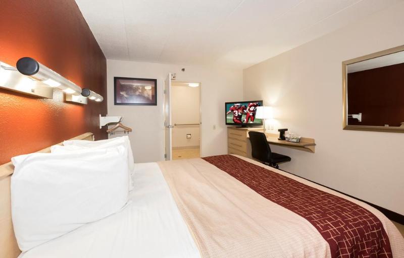 Отель Red Roof Inn Milford  New Haven