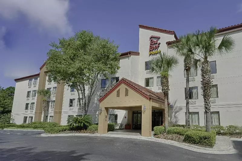호텔 Red Roof Inn Plus + Gainesville