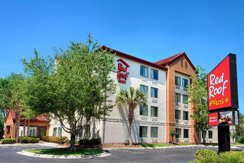 호텔 Red Roof Inn Plus + Gainesville