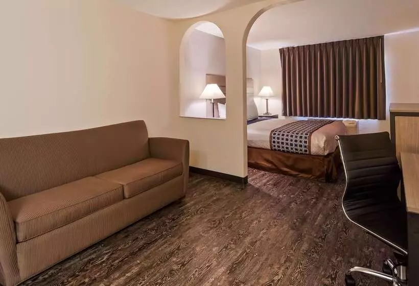 Surestay Hotel By Best Western Albuquerque Midtown