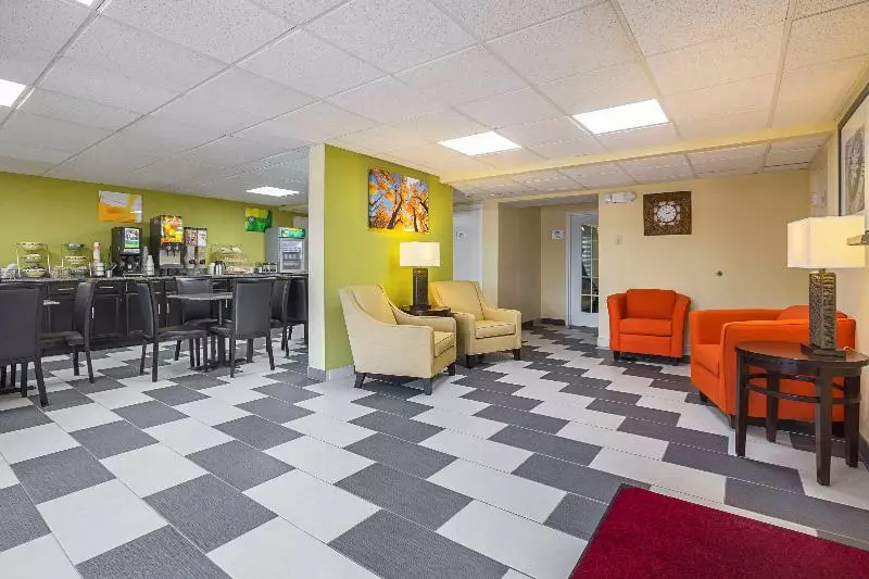 Motel 6 Knoxville, Tn  East