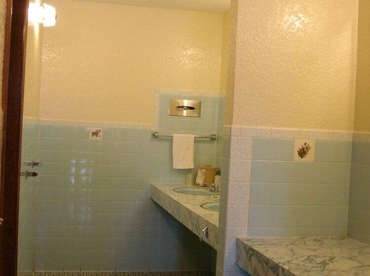 汽车旅馆  Nevada Inn