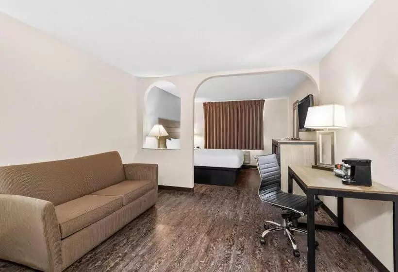 Surestay Hotel By Best Western Albuquerque Midtown