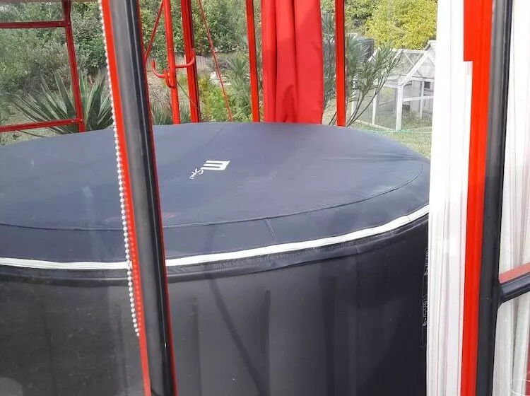 ベッドアンドブレックファースト La Maison Familiale