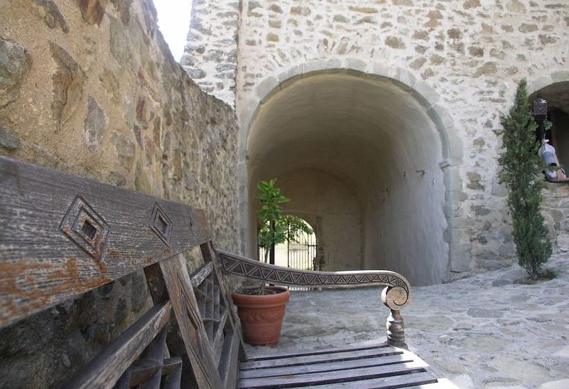 Château Le Combet Gîte Le Petit Donjon