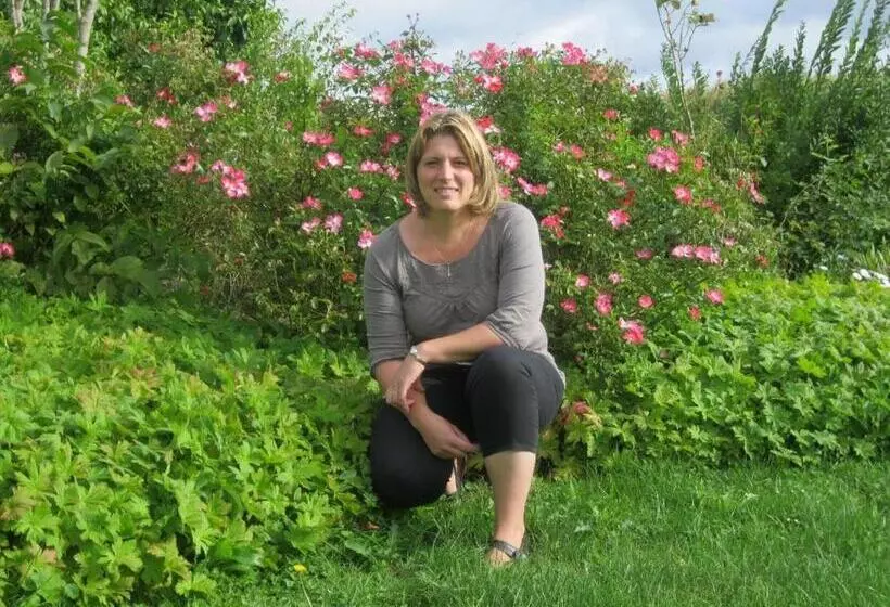 Hotelli Au Jardin Fleuri