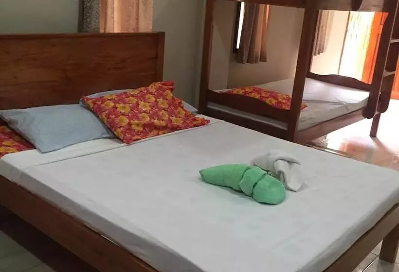 هتل D's Ocean View Beach Resort