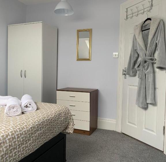 مبيت وإفطار Cheapsleepz 49 Moscow Drive