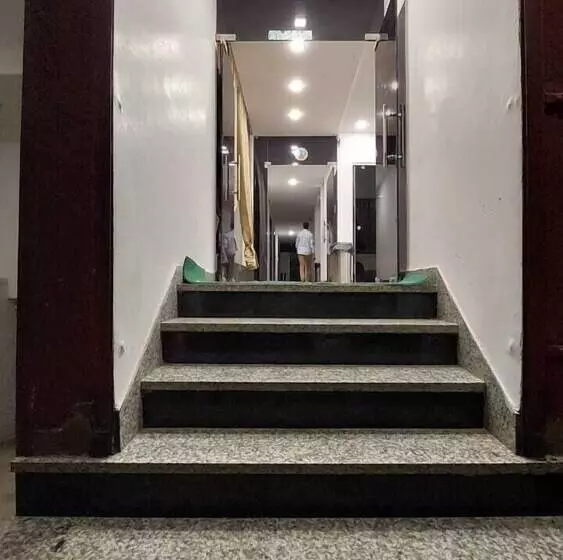 Hotelli Sunrise Palace