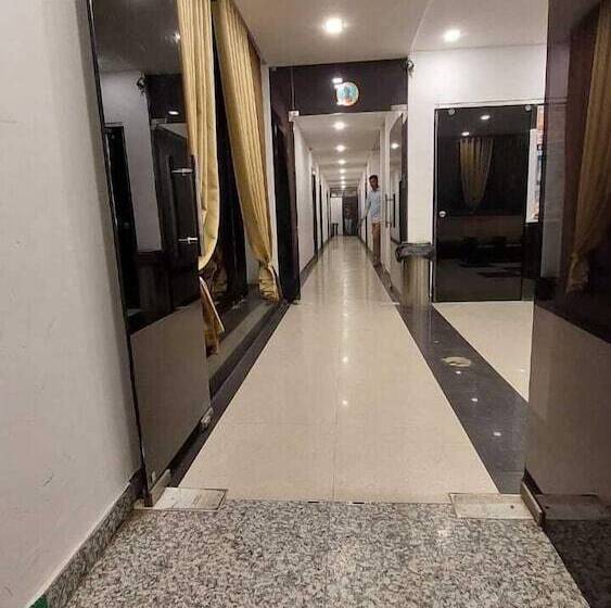 Hotel Sunrise Palace