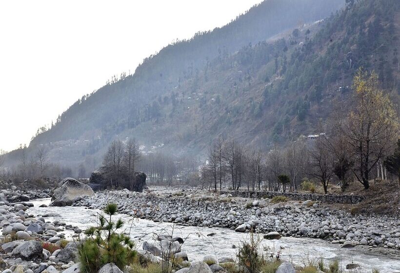 هتل The Shivalaya Retreat With In By Oyo Rooms