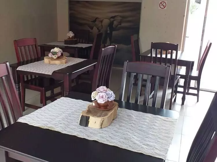 ペンション Dh Guest House