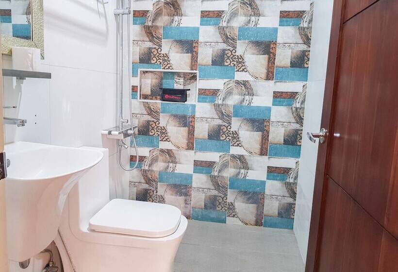 پانسیون Level 007 Hotels And Resorts Inc