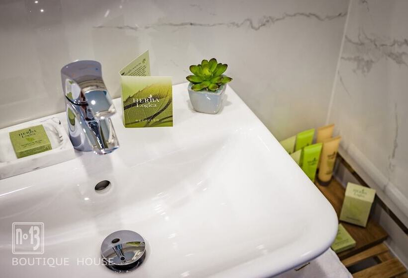 ペンション No13 Boutique House