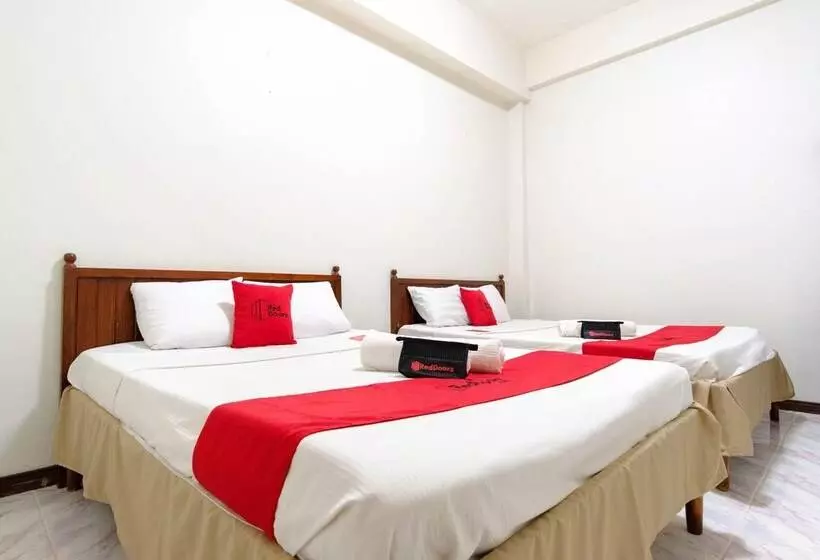 Majatalo Reddoorz @ Ramos Lacson Street