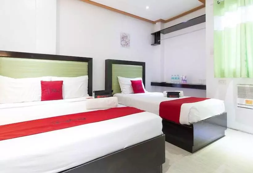 پانسیون Reddoorz @ Real Fatima Tacloban