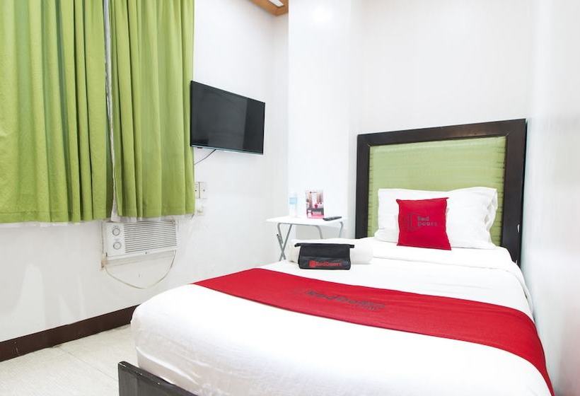 פנסיון Reddoorz @ Real Fatima Tacloban