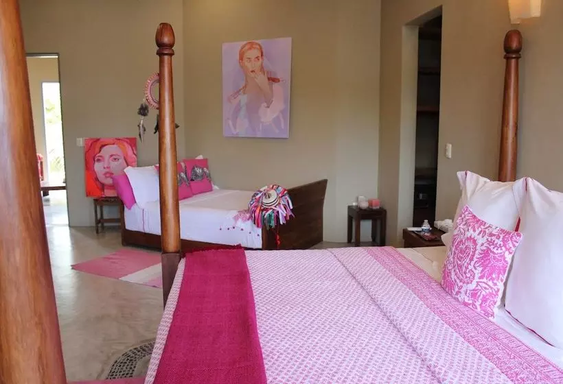 Villa Alma Rosa 4br Full Staff By Rmh