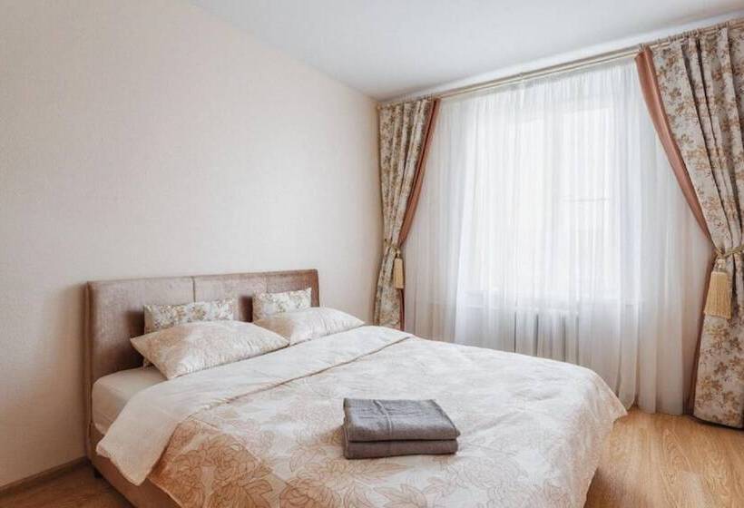 Apartment On Rezervniy Proyezd 2