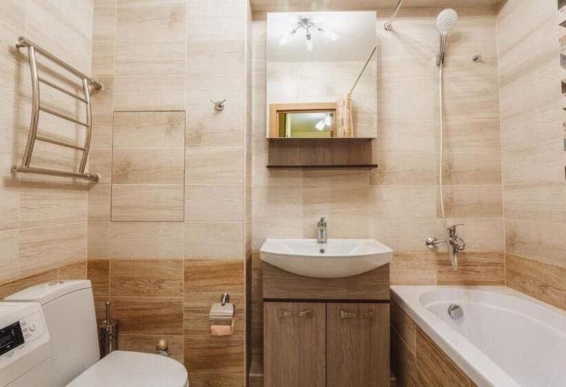 Apartment On Rezervniy Proyezd 2