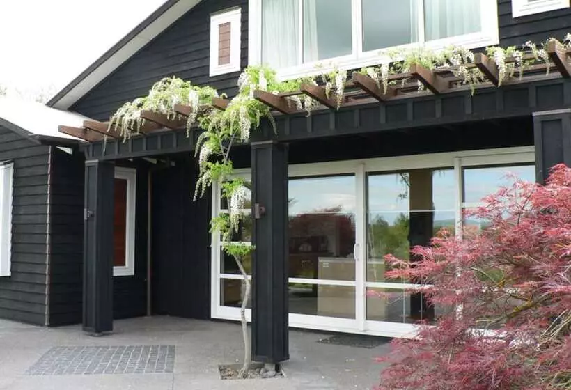 Aamiaismajoitus (B&B) Blackwood House