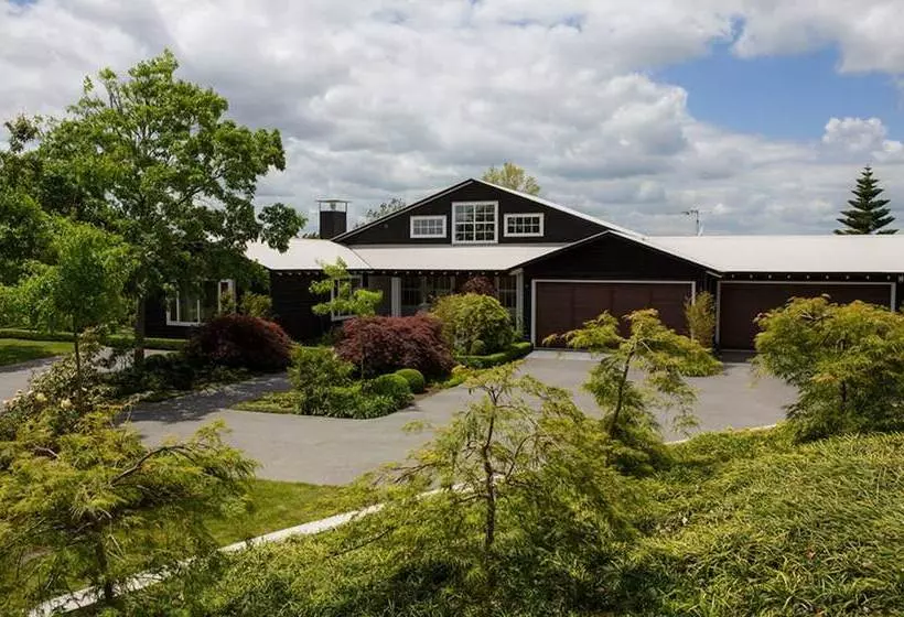 Aamiaismajoitus (B&B) Blackwood House