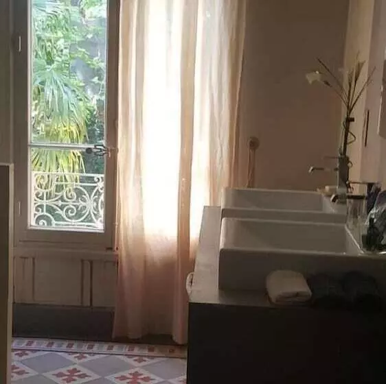B&b Manoir En Crau