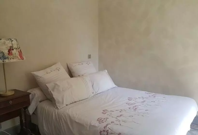 B&b Manoir En Crau