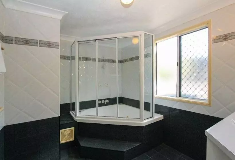 Champagne Apartment 1