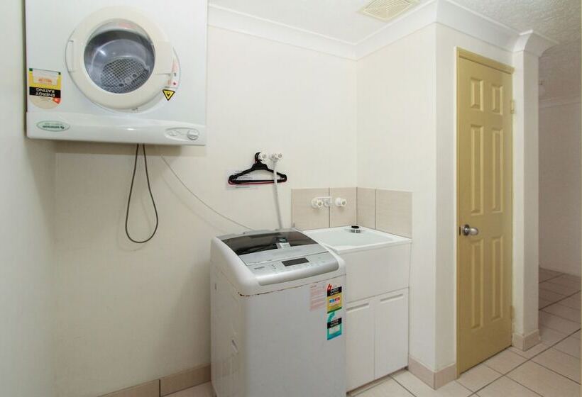 Champagne Apartment 1