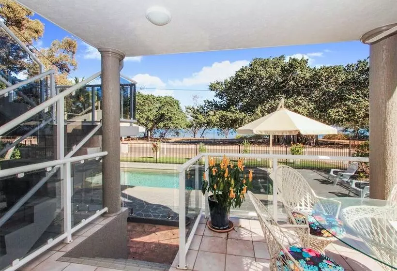 Champagne Apartment 1