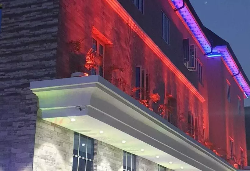 هتل Exclusive Serene