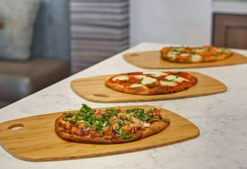 Hotelli Hilton Garden Inn Destin Miramar Beach