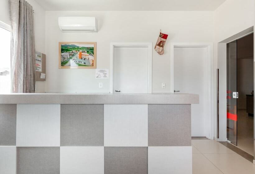 هتل Pousada Aconchego