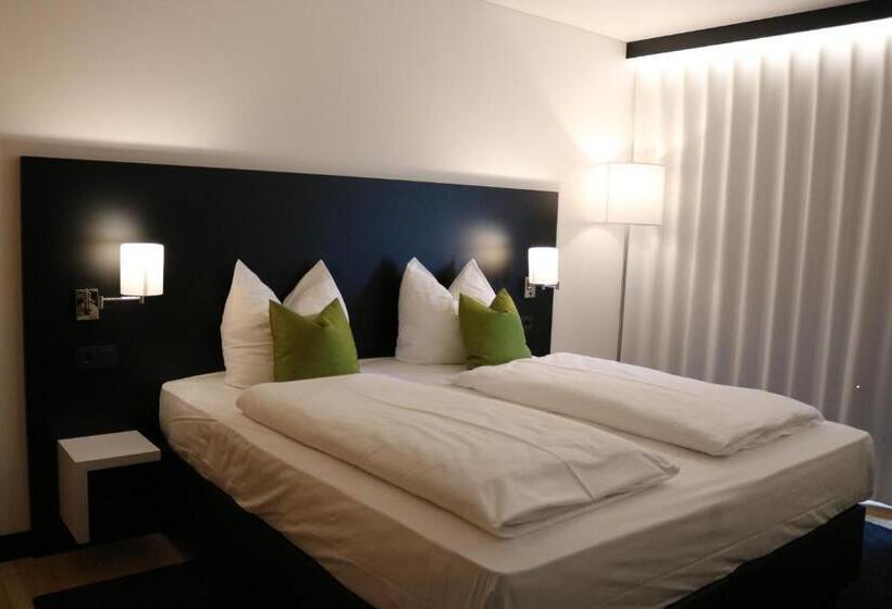 Nu Hotel By Wmm Hotels