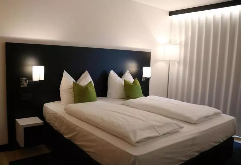 Nu Hotel By Wmm Hotels