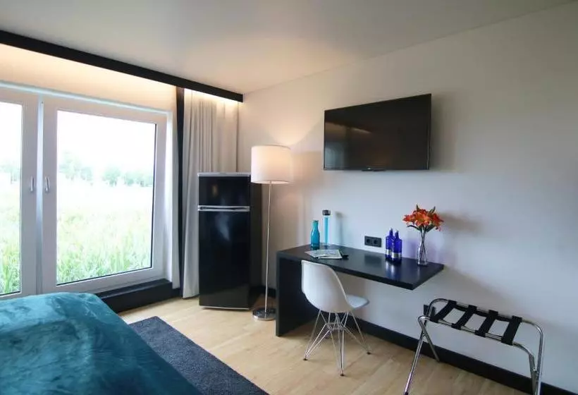 Nu Hotel By Wmm Hotels