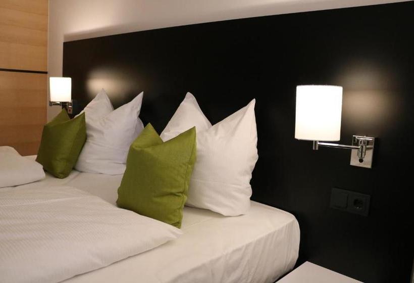 Nu Hotel By Wmm Hotels