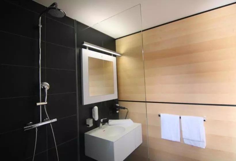 Nu Hotel By Wmm Hotels